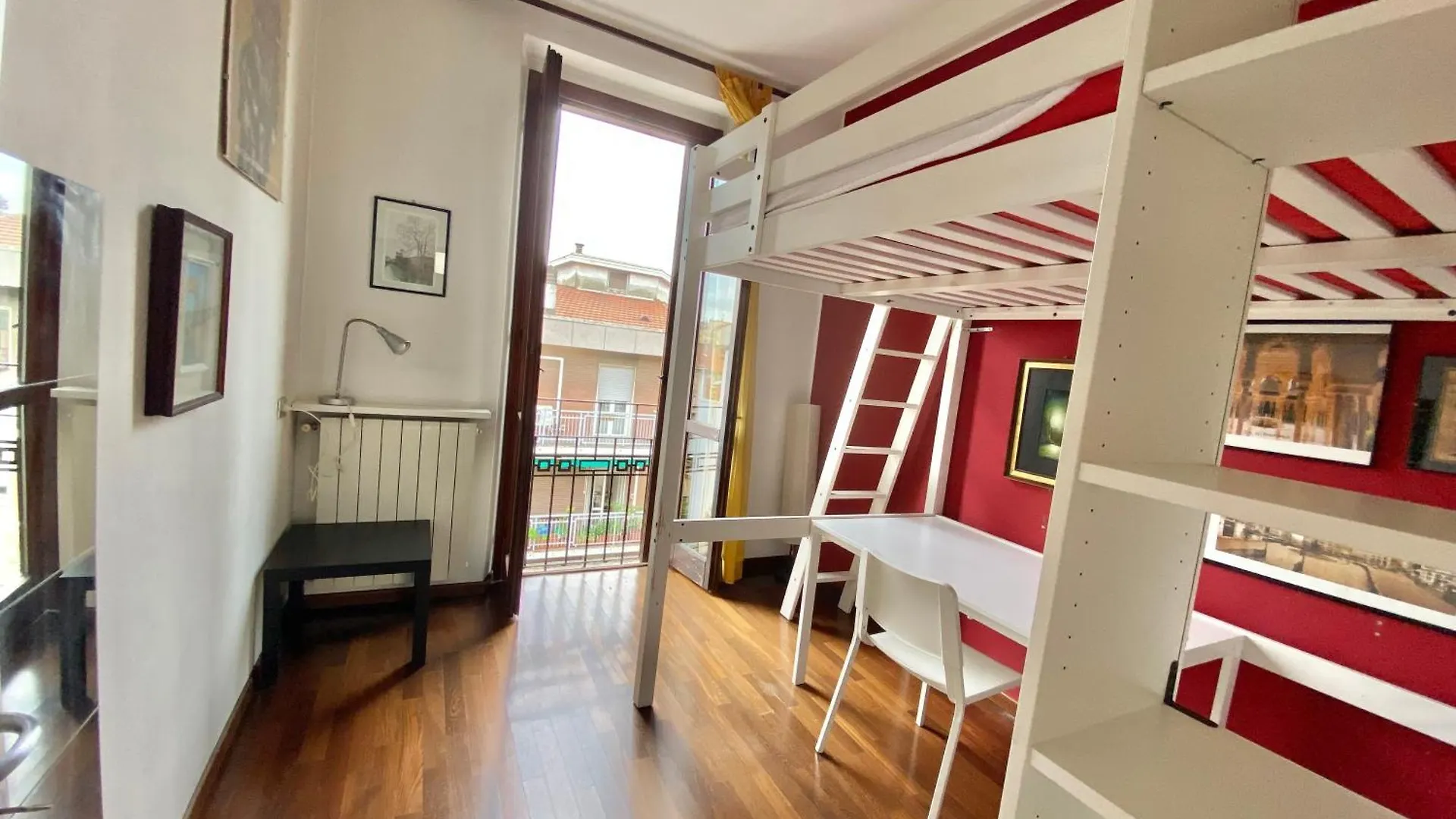 Chavez Home Milan Italy